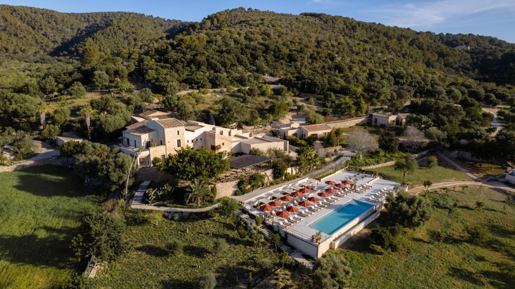 The Lodge Mallorca, Small Luxury Hotels Sa Pobla Bagian luar foto